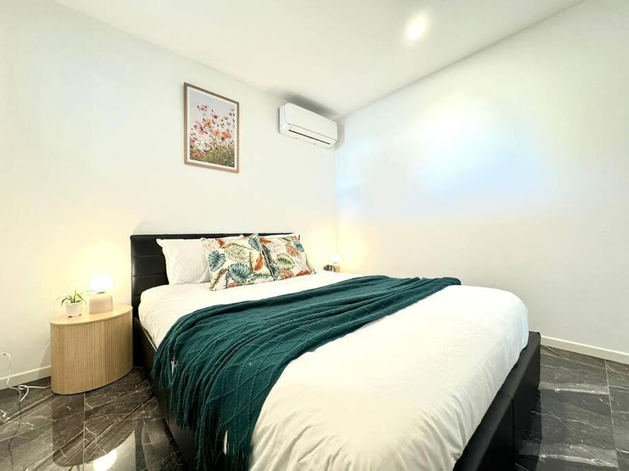 Adorable 1Br Studio At Macgregor Villa Brisbane Exterior photo